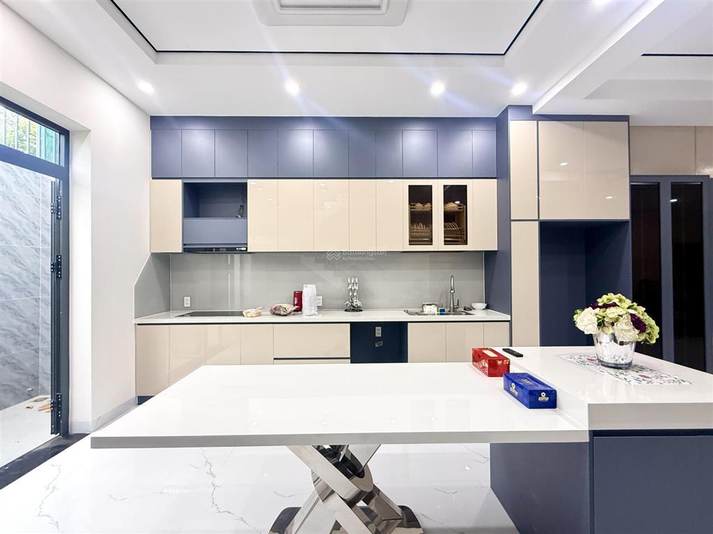 Cho thuê nhà mới 3 tầng 3 phòng ngủ full nội thất khu vcn phước hải 35 triệu/tháng