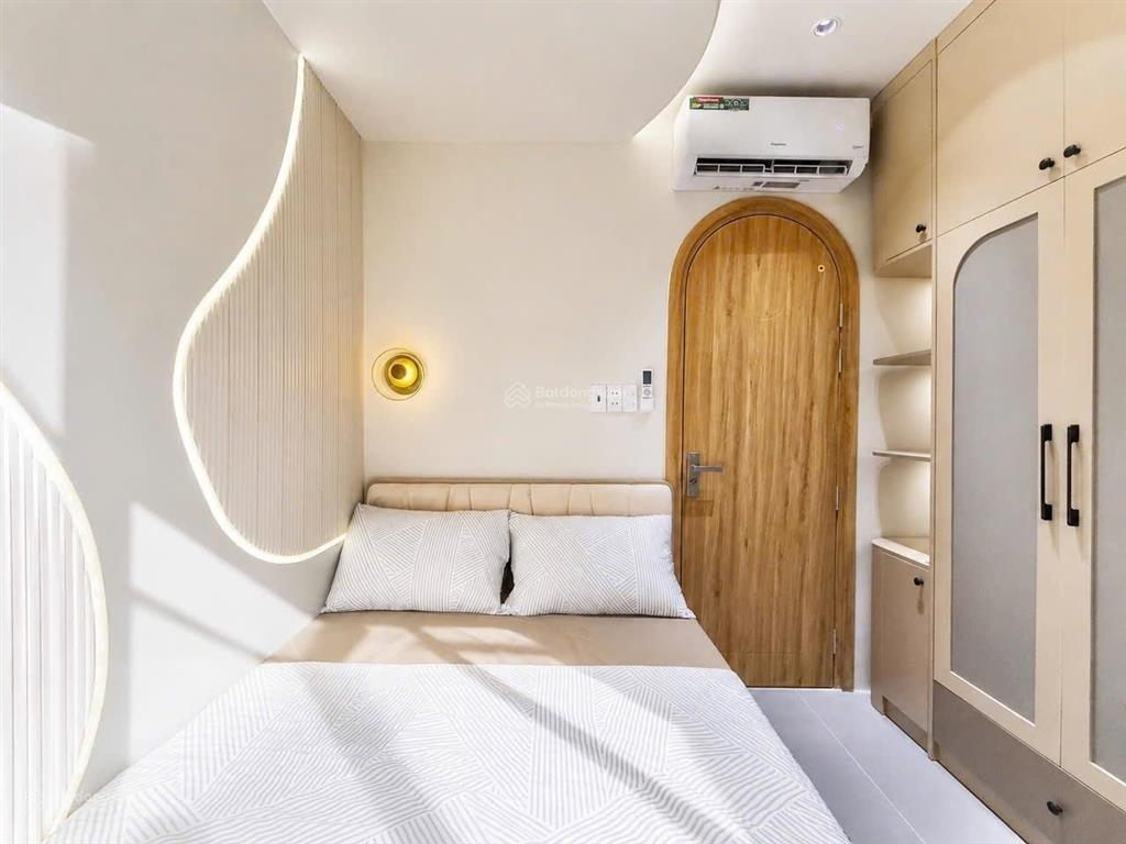 Bán nhà mới khu vip phan xích long 5,95 tỷ