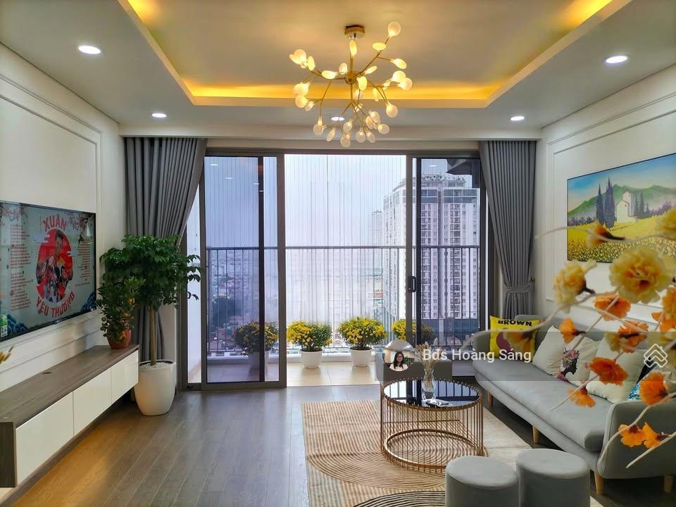 Ko ảo, chính chủ gửi bán căn góc 3n cc hà nội centerpoint 80m2 9.5 tỷ, 0936 218 ***