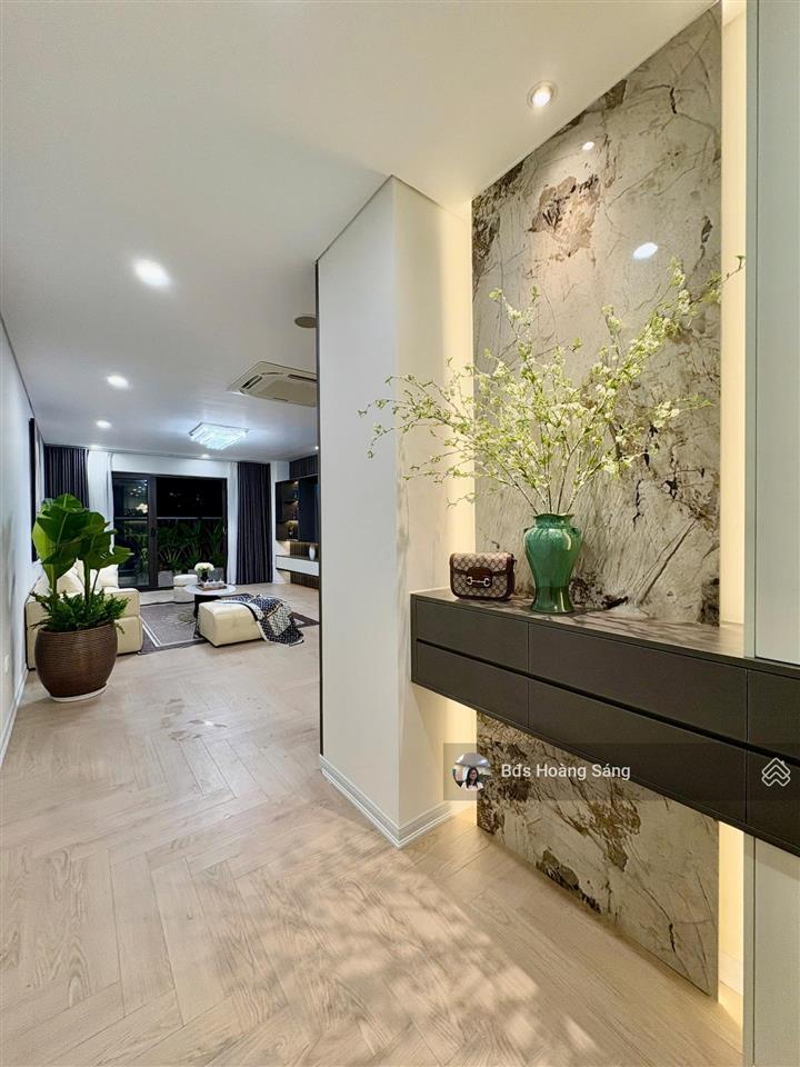 Không ảo, chính chủ gửi bán cc golden palm 97m2102m2124m2129m2,  0936 218 ***