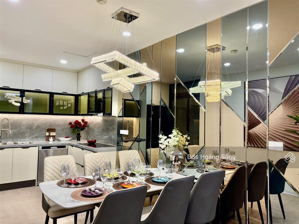 Không ảo, chính chủ gửi bán cc golden palm 97m2102m2124m2129m2,  0936 218 ***