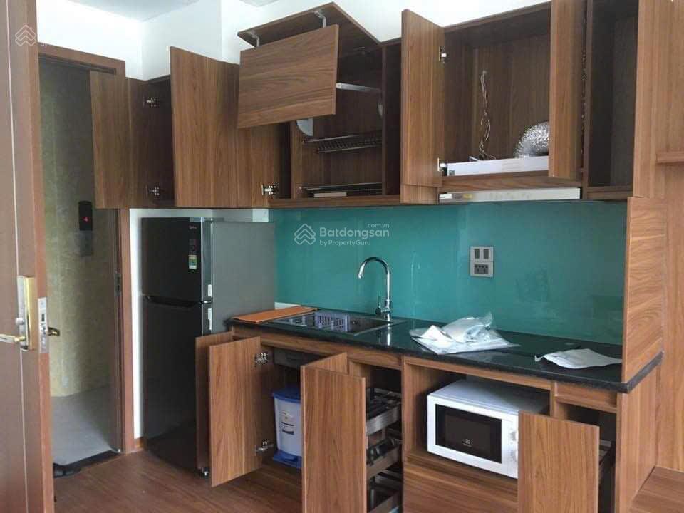 Chính chủ cho thuê ccmn vip full đồ, thang máy, trung tâm yên hòa.