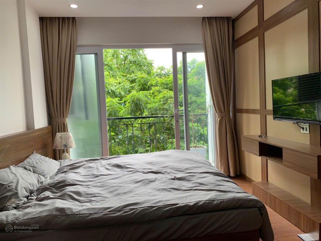 Chính chủ cho thuê ccmn vip full đồ, thang máy, trung tâm yên hòa.
