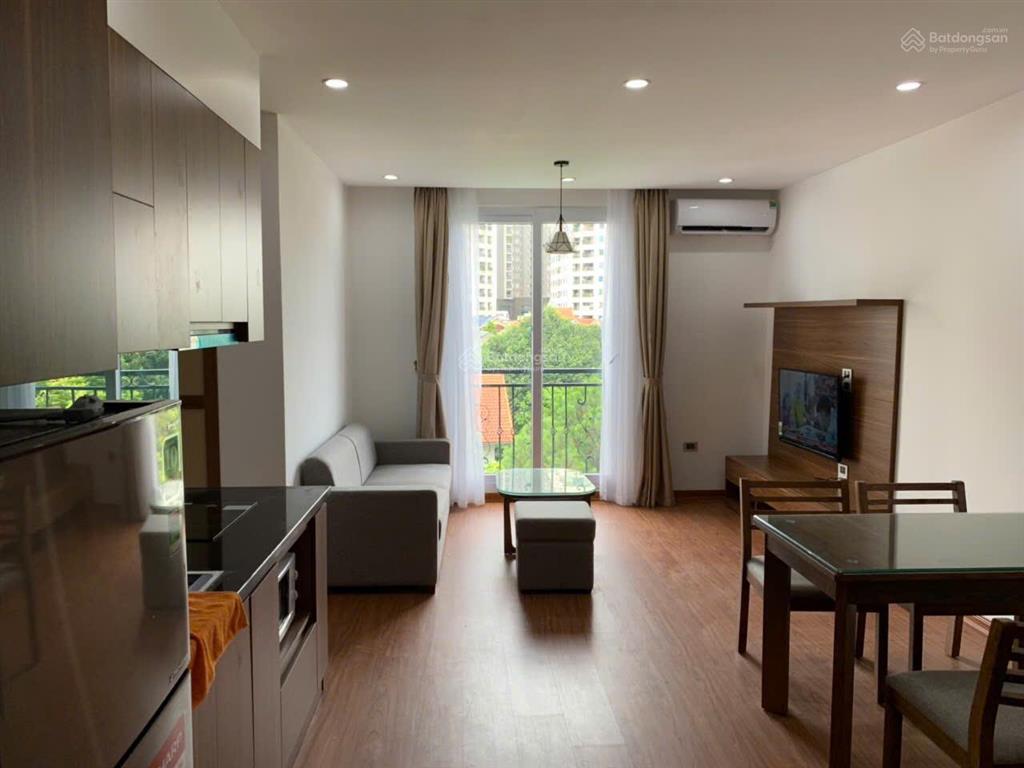 Chính chủ cho thuê ccmn vip full đồ, thang máy, trung tâm yên hòa.