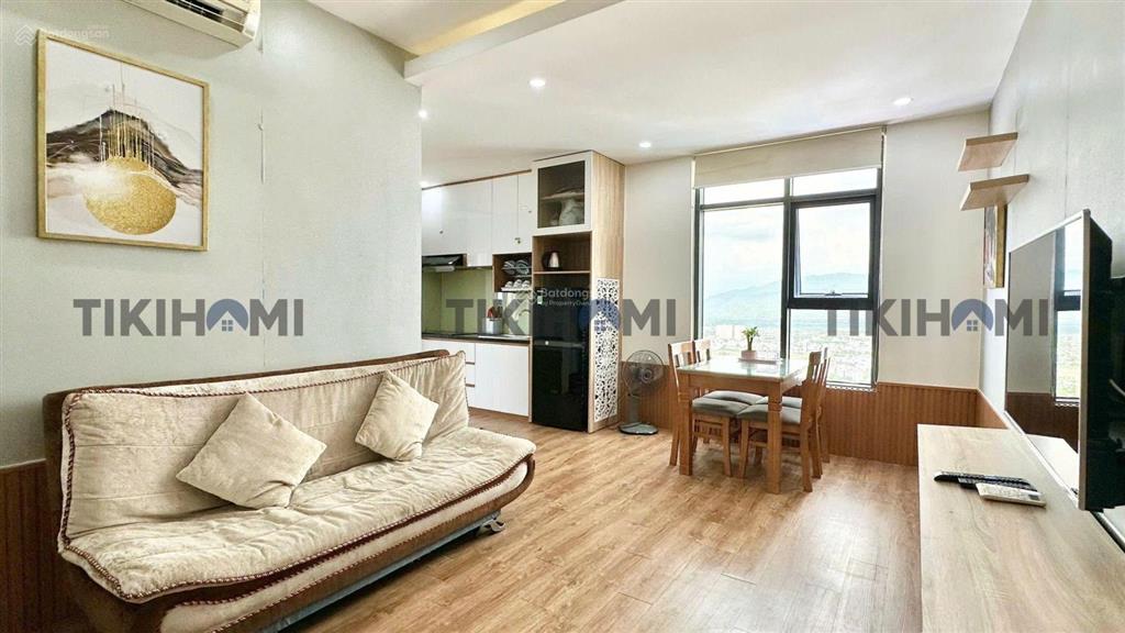 Bán nhanh căn hộ 1pn xéo biển  căn góc hướng đông nam  giá 2,1 tỷ (bao thuế phí)