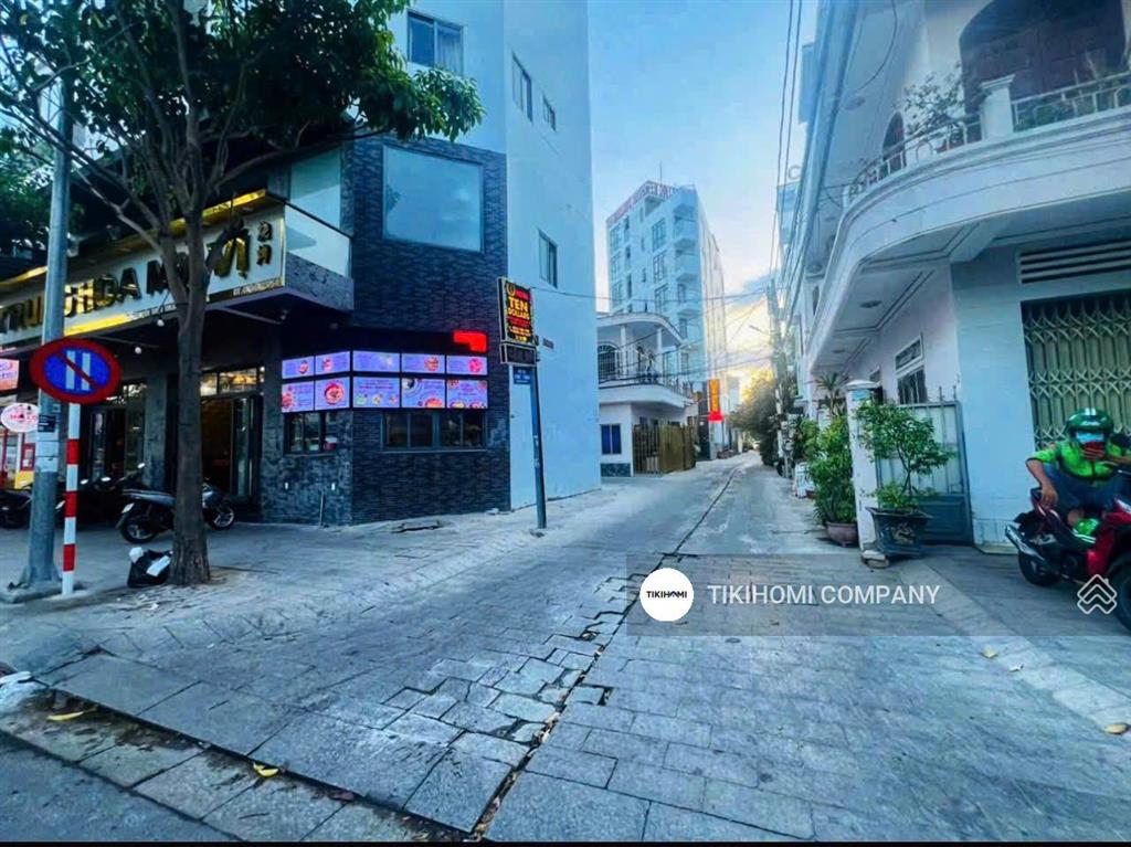 Bán đất phù hợp xây khách sạn, căn hộ khu nguyễn thiện thuật phố tây nha trang. giá chỉ 135tr/m2