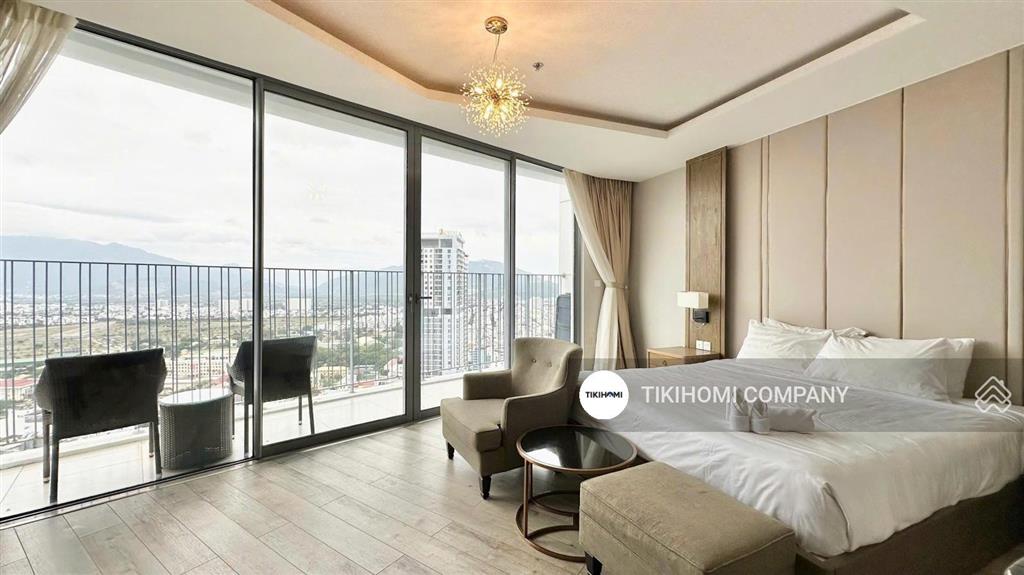 Giá tốt nhất thị trường bán căn hộ view phố xèo quạt panorama ban công siêu dài  2,2 tỷ