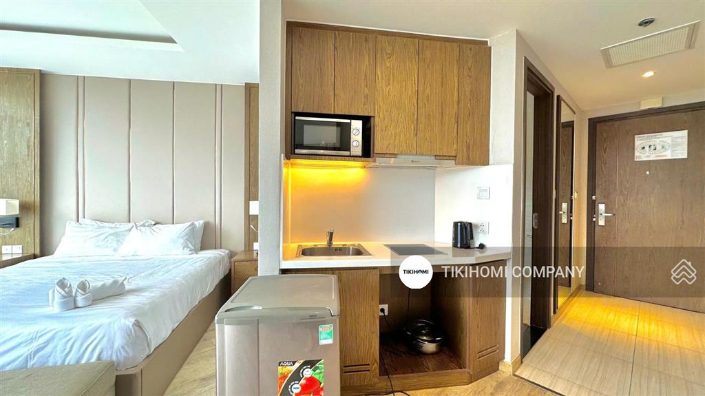 Giá tốt nhất thị trường bán căn hộ view phố xèo quạt panorama ban công siêu dài  2,2 tỷ