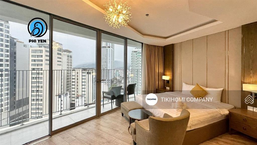 Bán căn hộ xoè quạt view phố panorama mã căn a10  giá 2,3 tỷ