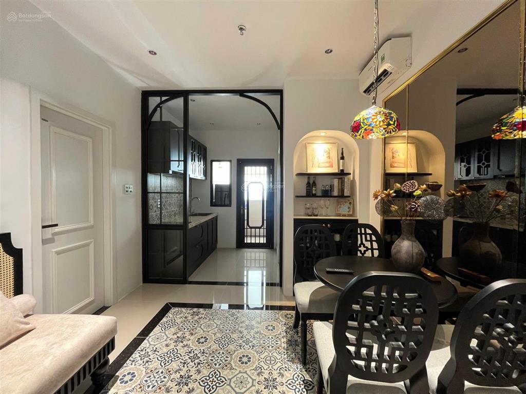 Bán nhanh căn hộ 2 phòng ngủ tại mường thanh 60  giá 2,95 tỷ.