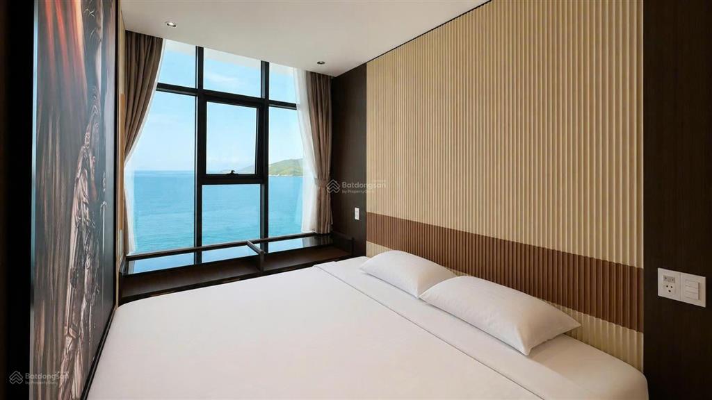 Bán căn hộ view trực diện biển tại mường thanh 60 trần phú  2,95 tỷ (bao thuế phí).