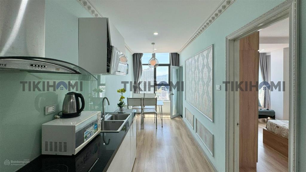 Bán nhanh căn hộ view xéo biển tại mường thanh 60  giá 2,3 tỷ