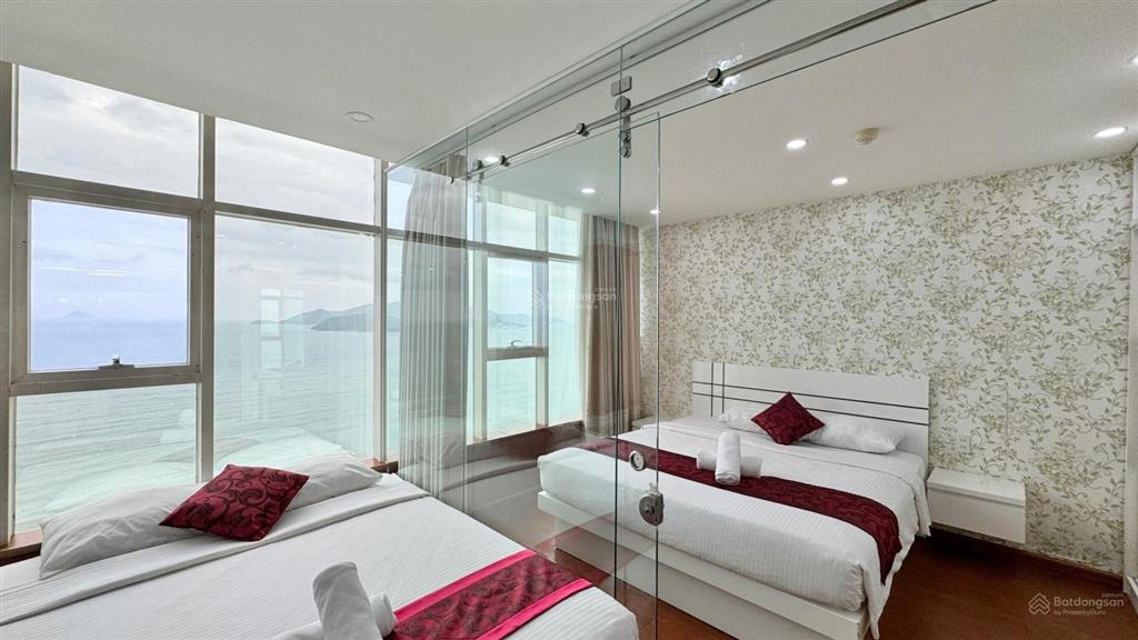 Bán căn hộ view biển rộng tại mường thanh 60  giá 2,65 tỷ