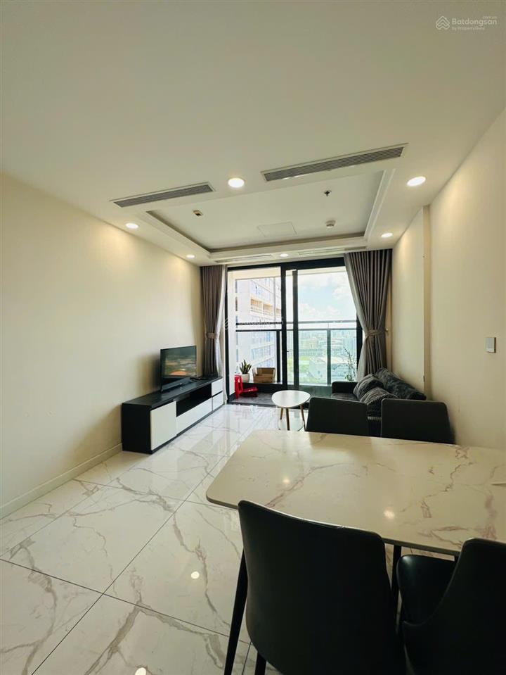 Cho thuê cc sunshine sky city, giá siêu hời 15 triệu, 70m2, 2pn, 2wc, tại phú thuận, q7, hcm