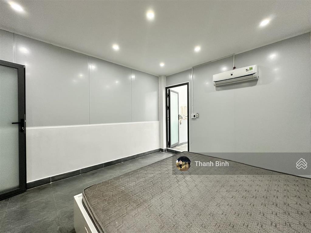 1 phòng ngủ 70m2  có sân thượng riêng  máy giặt riêng, tách bếp ngay q11  gần đầm sen, âu cơ