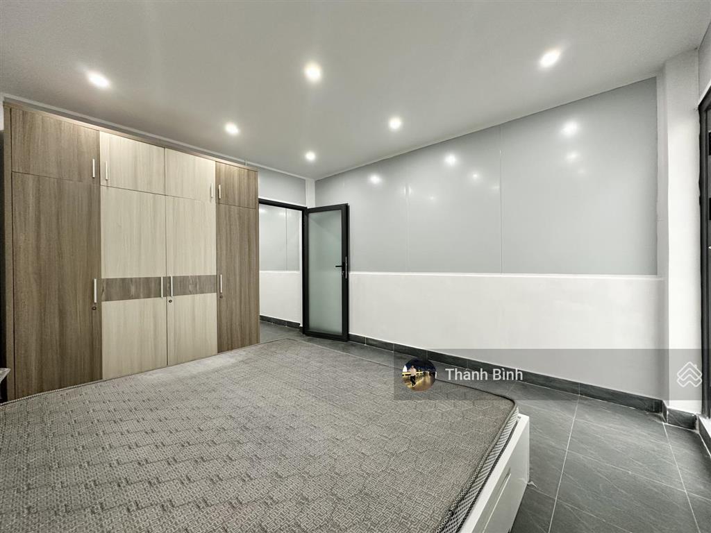 1 phòng ngủ 70m2  có sân thượng riêng  máy giặt riêng, tách bếp ngay q11  gần đầm sen, âu cơ