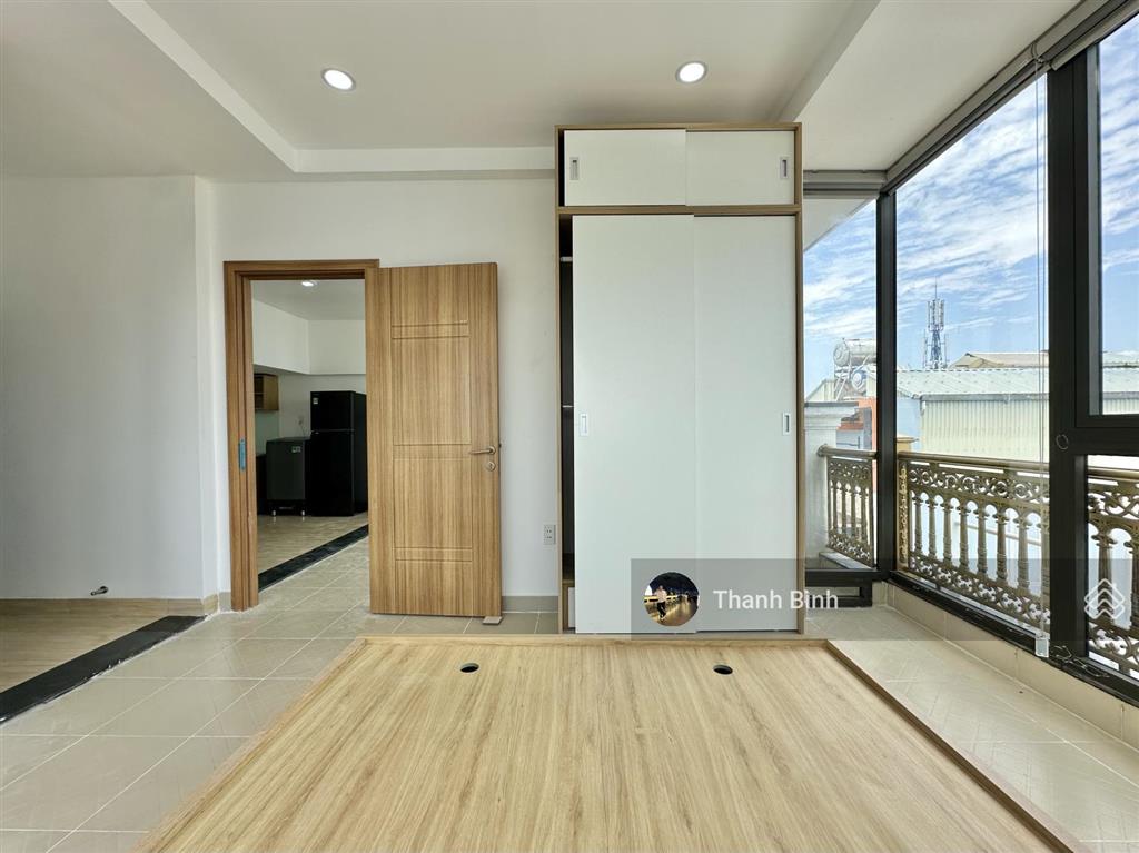 Căn 1 phòng ngủ ban công 45m2, cực thoáng, nhiều ánh sáng gần chợ tân hương, đường ô tô
