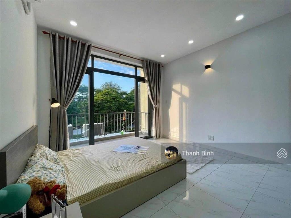 1pn ban công cực chill, 40m2, ngay bờ kè 19/5, gần aeon mall, kcn tân bình