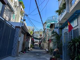 Chủ ngợp giảm gấp 200 triệu bán nhà còn mới 40m2 xây 1 lầu 2pn hẻm 158 phạm văn chiêu