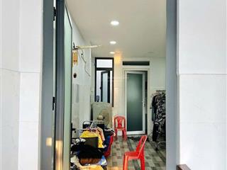 Bán nhà 3 tầng 4pn, 5wc hẻm lê hoàng phái gần lotte mart 300m.