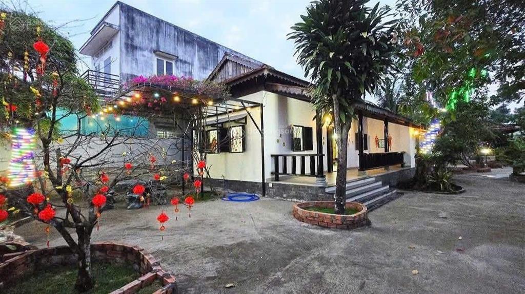 Bán nhà vườn 22x52m có sẵn nhà + vườn thổ cư 300m2. nhuận đức củ chi