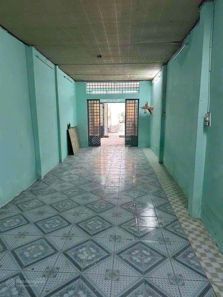 Cho thuê nhà 1 lầu hẻm xe hơi gần chợ xóm mới lê đức thọ giá 6tr