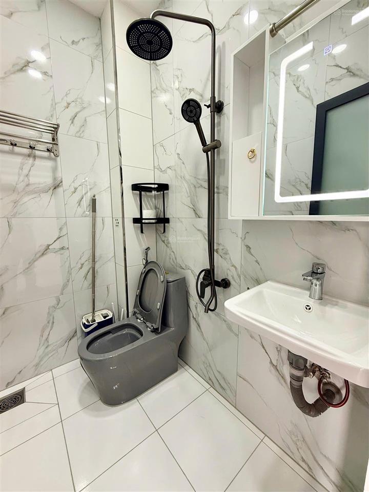 Bám nhà mặt tiền 3 tầng tiện kinh doanh hẻm xe hơi quang trung p14 gò vâp 3,2x12m, 5,x tỷ