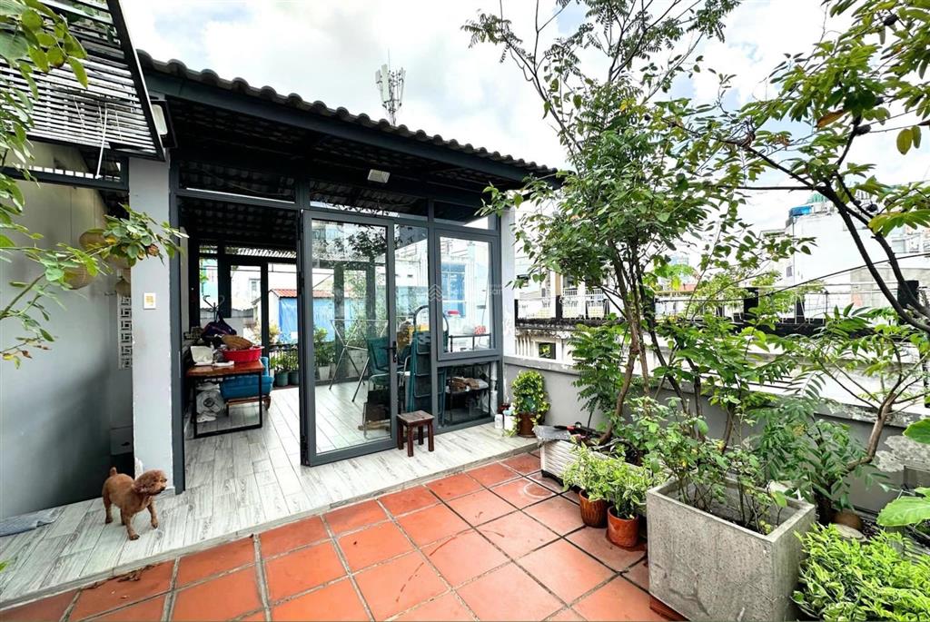 Bán nhà 3 tầng lầu hxh tại bến vân đồn, quận 4, hcm chỉ nhỉnh 9 tỷ, 72m2 đất, pháp lý đầy đủ