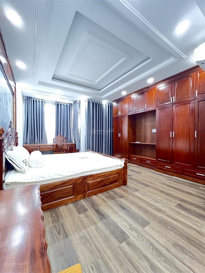 Bán nhà mặt phố mới đẹp 5 tầng thang máy huỳnh tấn phát, tt nhà bè, hcm chỉ nhỉnh 15 tỷ, 94m2