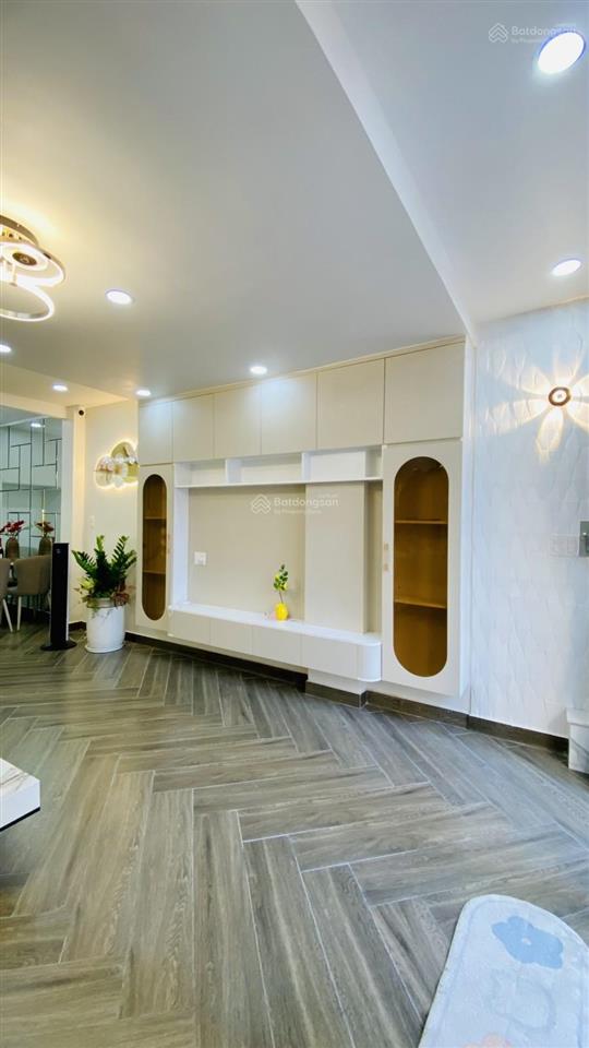 Bán gấp nhà riêng 2 tầng lầu tại huỳnh tấn phát, giảm sốc 500 tr còn nhỉnh 4 tỷ, 42m2, 3wc, shr