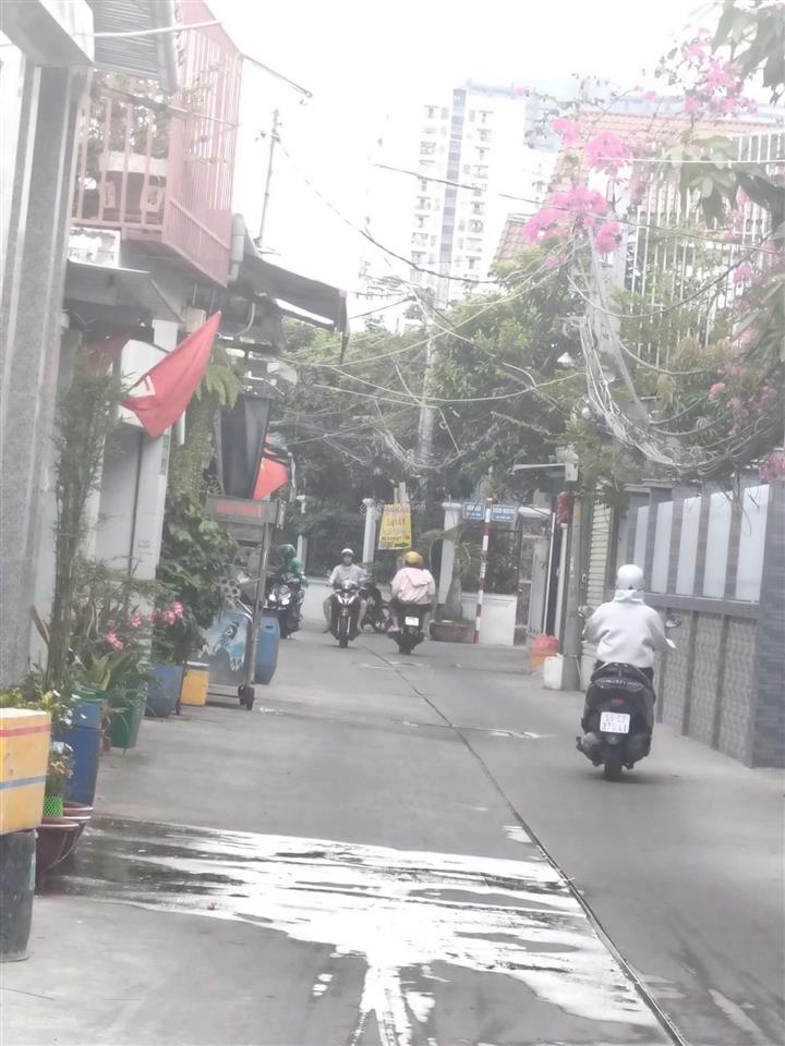 Bán nhà đẹp ở ngay 3 tầng 2 lầu đường nhựa 6 m huỳnh tấn phát quận7, hcm 84 m2 đất chỉ nhỉnh 9 tỷ