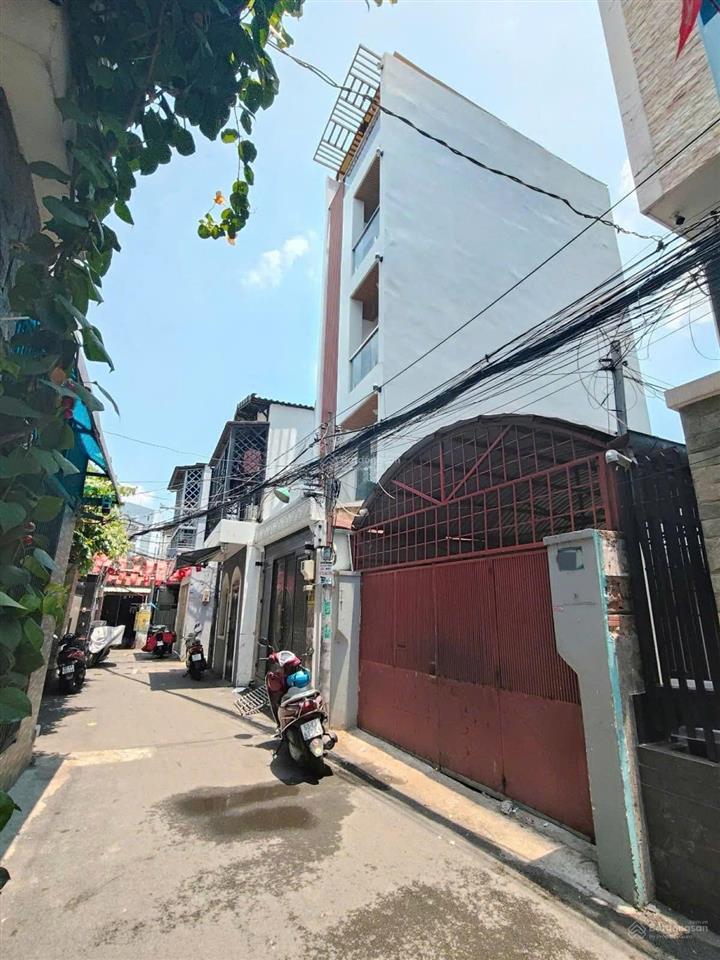 Bán đất tặng nhà xây chdv 157 m2 đất thổ cư, sd 189m2 hxh nguyễn thị thập quận 7, tphcm chỉ 80tr/m2