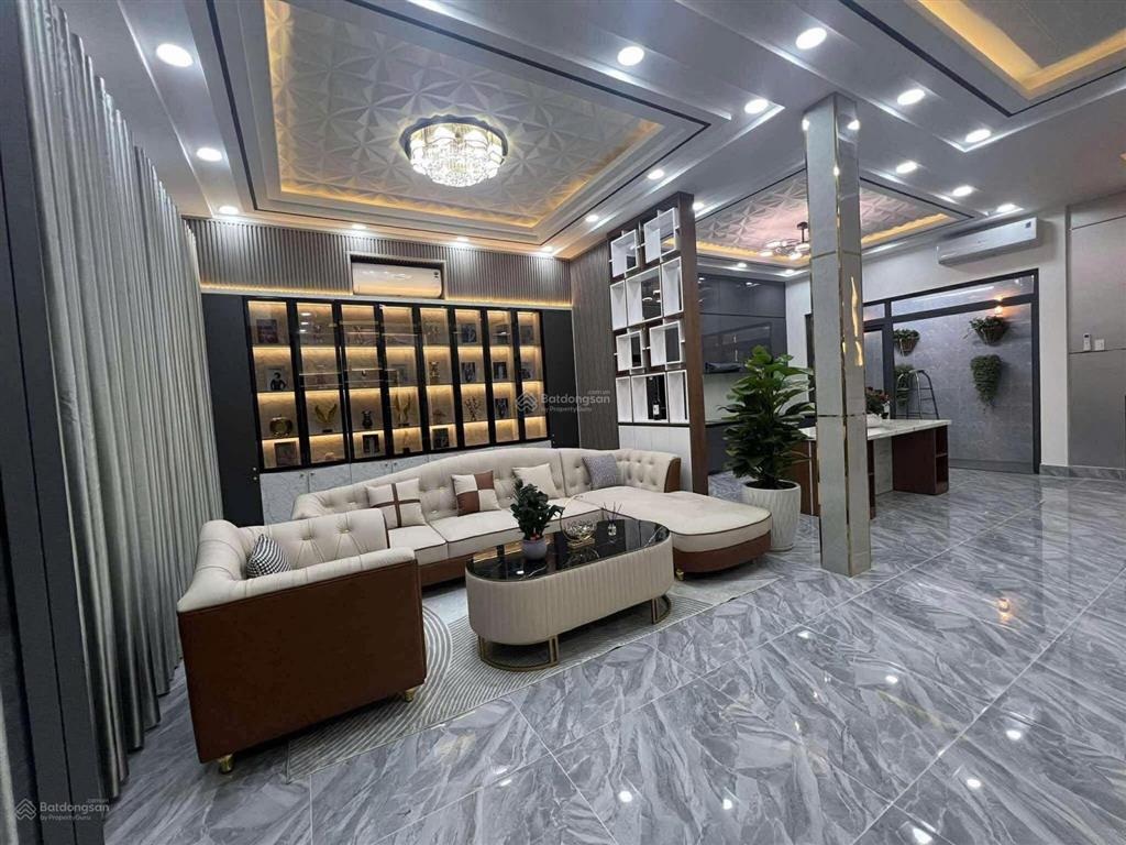 Bán nhà đẹp 4 tầng đường xe hơi vào nhà huỳnh tấn phát, nhà bè, hcm, 116 m2 đất chỉ nhỉnh 8 tỷ