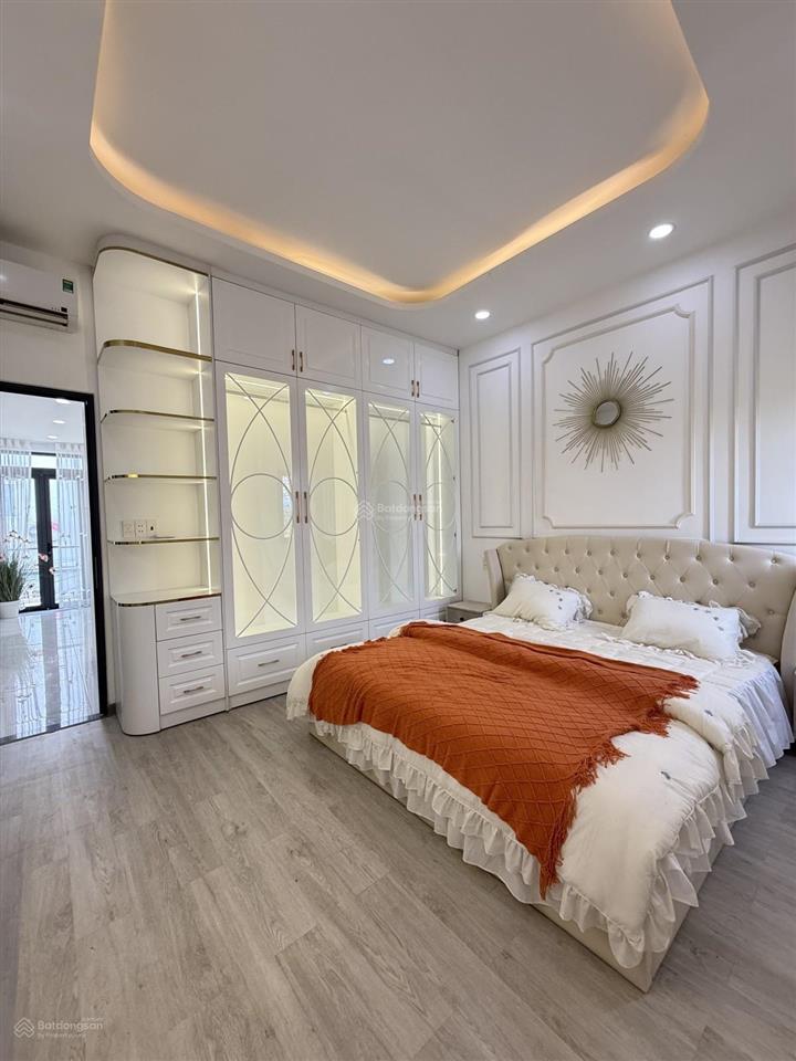 Bán biệt thự mini 3 tầng phạm hữu lầu, q7, tp.hcm, giáp phú mỹ hưng chỉ nhỉnh 9 tỷ, 112 m2, 5pn,5wc