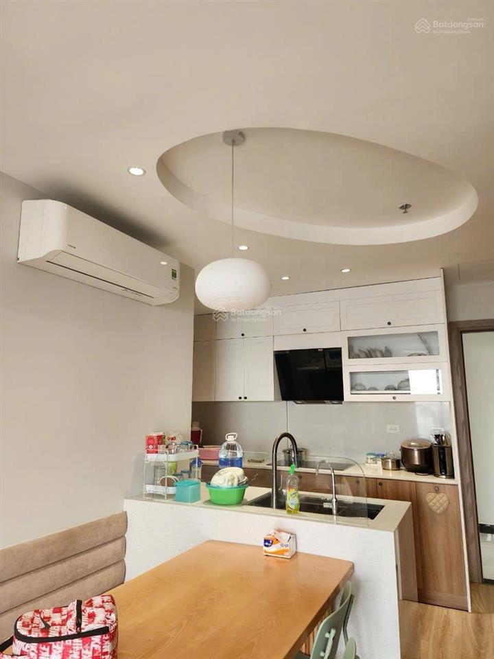 Chính chủ cần tiền bán gấp căn 3pn toà imperia tầng trung sẵn sổ full đồ, giá 5.9 tỷ bao phí