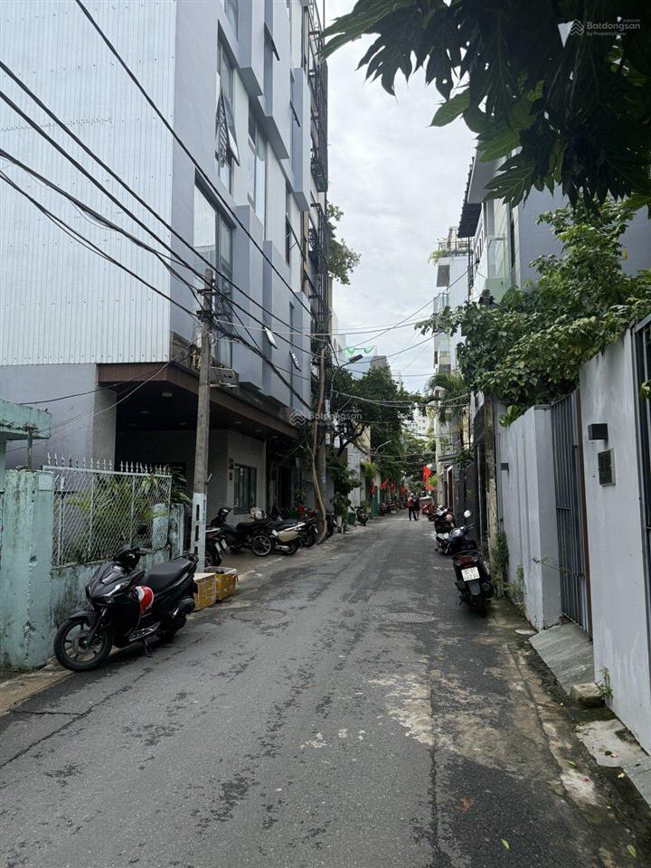 Bán đất tặng nhà mặt tiền đường thạch lam