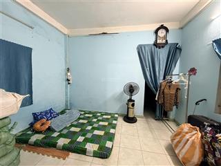 Bán đất tặng nhà mặt tiền đường phó đức chính