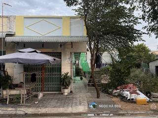 Chủ cần tiền bán gấp trọ 1 kiot 4 phòng 150m2 giá chỉ 1 tỷ 390 ngay mtd 16m kh2, thu nhập 12tr, shr