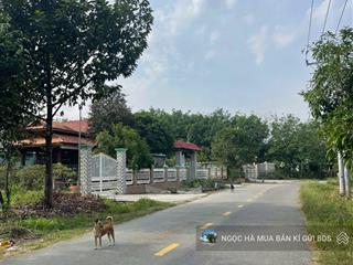 Cần tiền bán gấp lô 230m2 giá 680tr có thổ ngay mt nhựa 16m đường long nguyên 107, sẵn sổ