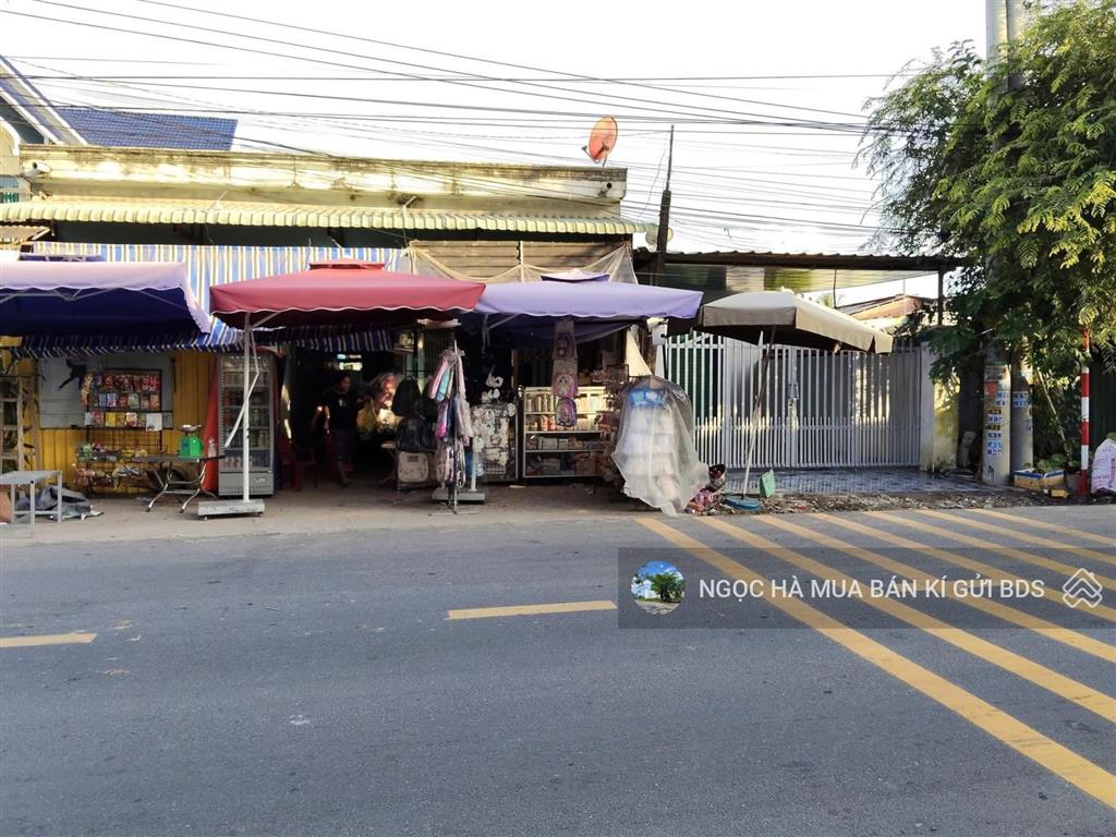 Bán nhà cho thuê 8tr/th ngay kcn bàu bàng, dt 156m2 giá 860tr gần ngã 3 dòn gánh, đường 12m mở, shr