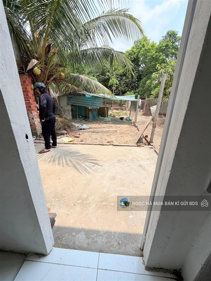 Chủ bán nhà cấp 4 có đất trồng vườn 250m2 giá 850tr, cách chợ 7p đường vào 5m, shr thổ cư 100m