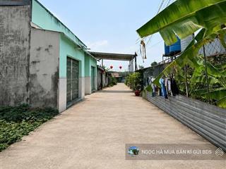 Chủ bán nhà cấp 4 có đất trồng vườn 250m2 giá 850tr, cách chợ 7p đường vào 5m, shr thổ cư 100m