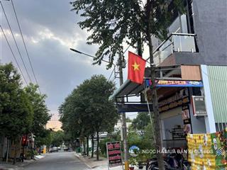 Bán gấp lô 92,9m2 trong kdc phúc đạt giá 860tr gần ubnd tân hiệp,sát kcn nam tân uyên, shr đường 8m