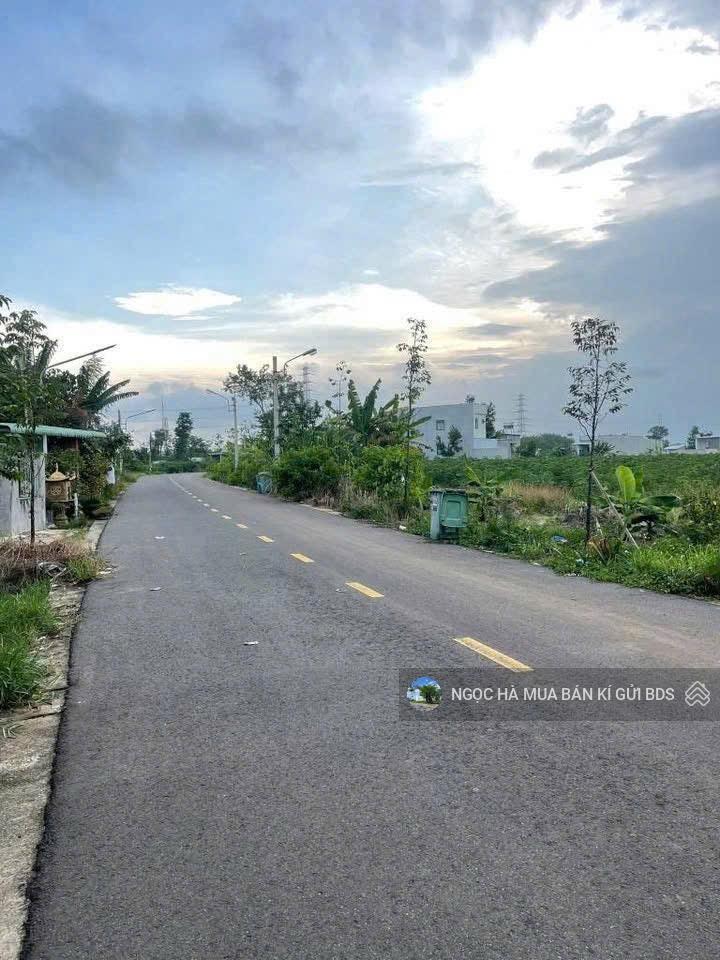 Sở hữu trọ 500m2, gần kcn becamex sẵn 20p trọ, dòng tiền 25tr/th, shr đường kinh doanh