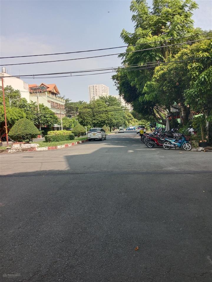 7tỷ600  80m2  bình phú  nhà mới ở ngay  hẻm xe hơi thông