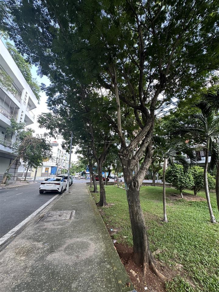 5 tỷ 800  50m²  nhà mới ở ngay nội khu bình phú q6