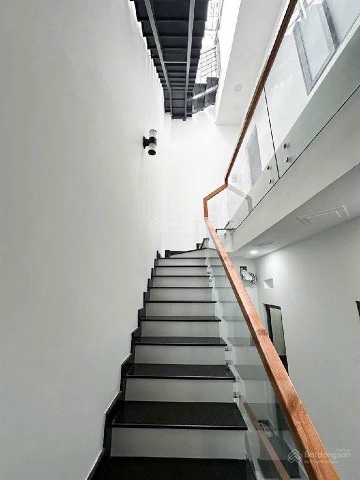 5 tỷ 800  50m²  nhà mới ở ngay nội khu bình phú q6
