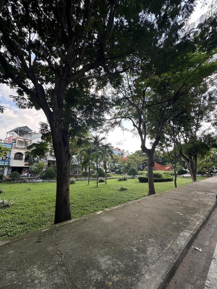 5 tỷ 800  50m²  nhà mới ở ngay nội khu bình phú q6