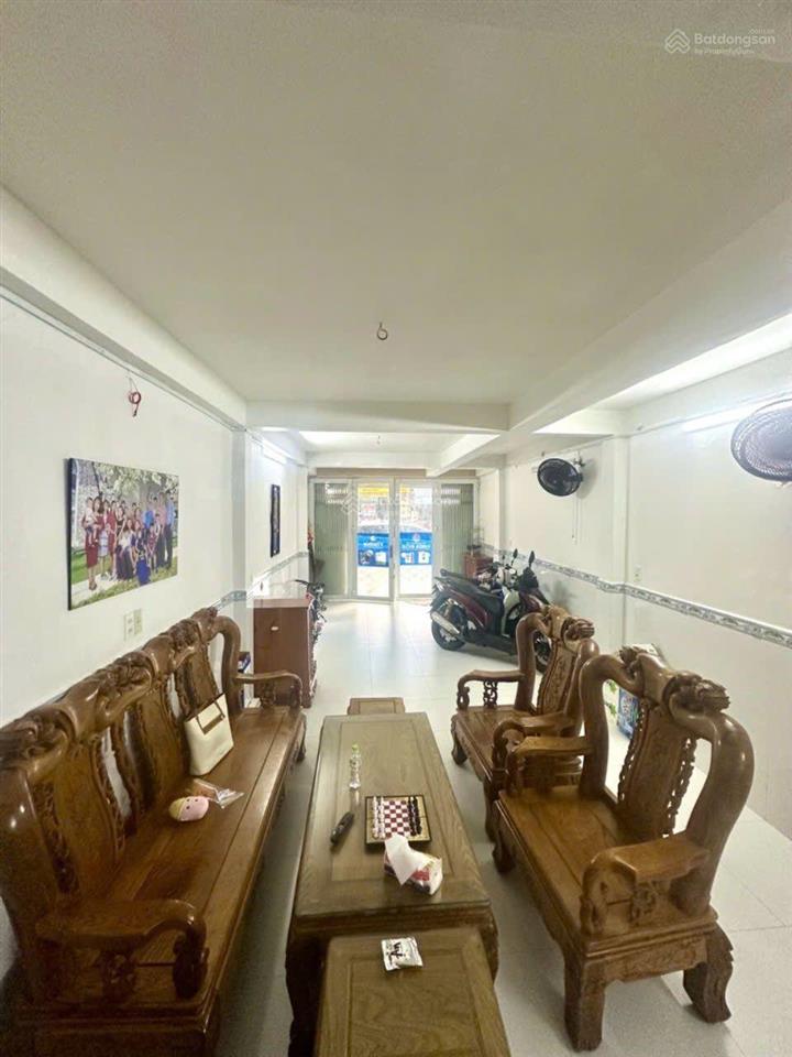7 tỷ 500  64 m² (4 x 16) 5pn nội khu bình phú q6
