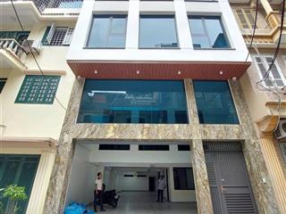 Cho thuê văn phòng mới 100% diện tích 80m2  20 tr/tháng tại phố kim mã, ba đình. free phí dịch vụ